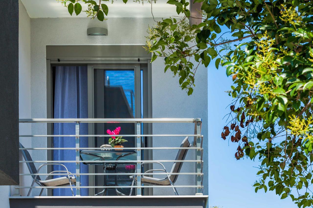 Nymphes Deluxe Accommodation 페프코초리 외부 사진